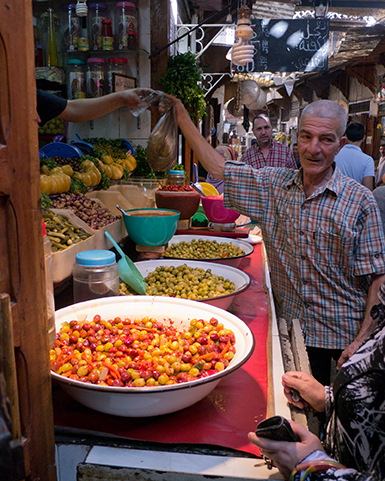 street market in morocco